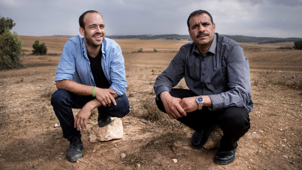 2023 IIE Goldberg Prize winners Dr. Mohammed Alnabari and Matan Yaffe, founders of Desert Stars