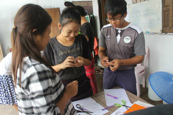 Students from Minmahaw Education Foundation, a local partner with IIE PEER in Southeast Asia