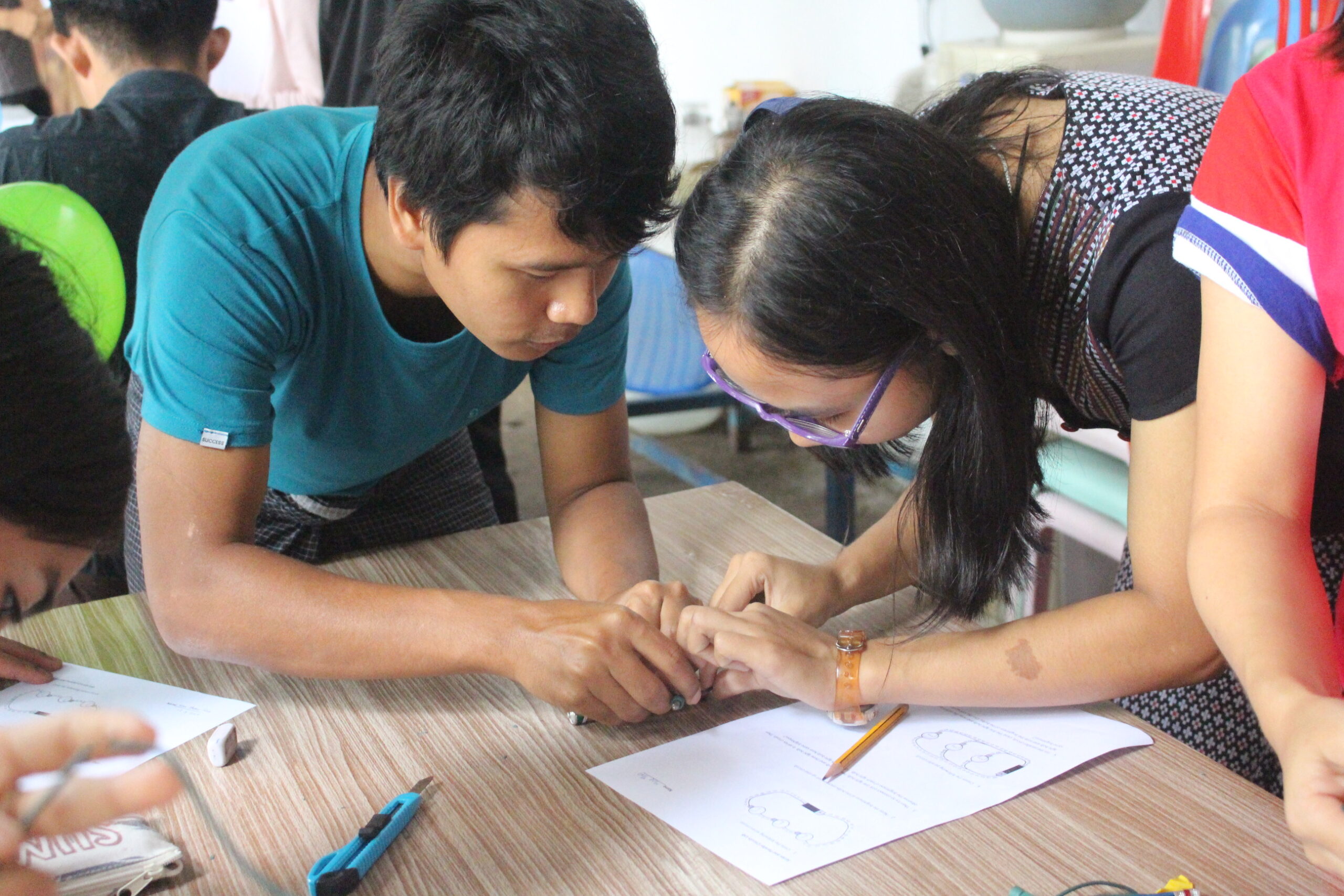 Students from Minmahaw Education Foundation, a local partner with IIE PEER in Southeast Asia