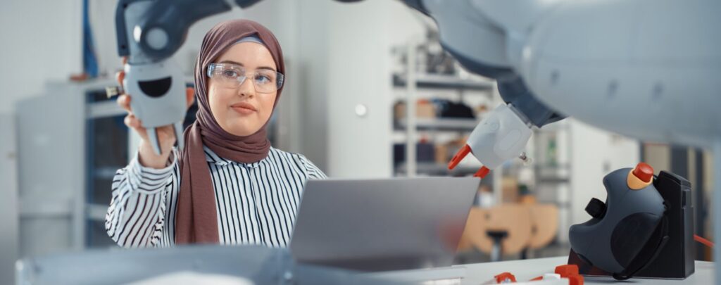 Woman conducting research and science.